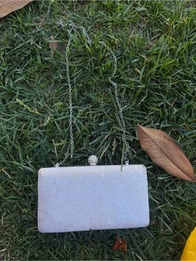 Silver Sparkle Evening Clutch with Chain Strap